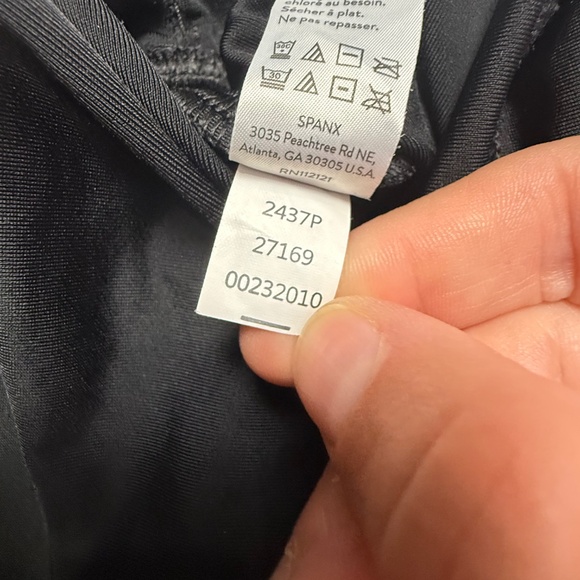 SPANX Faux Leather Leggings, High Waisted, Size 2XL, Black, Shaping - Picture 8 of 13